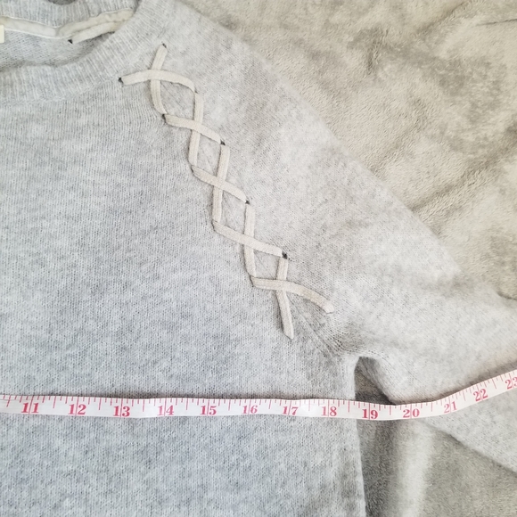 Sundance Cross Stitch Accent Womens Crew Neck SM Hi Low Pullover Sweater - Picture 6 of 9